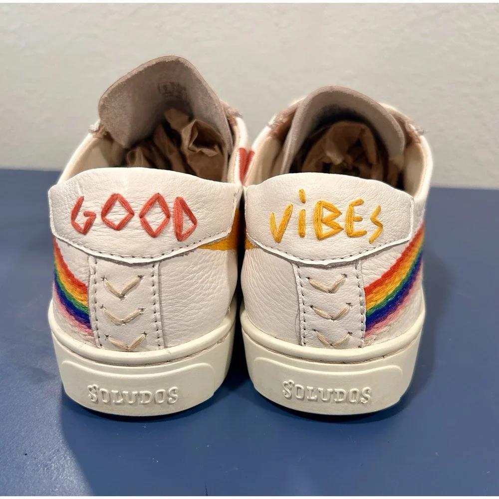 Soludos Embroidered Leather Rainbow Wave Ibiza Sneakers Womens‎ Sz 8 Sunburst